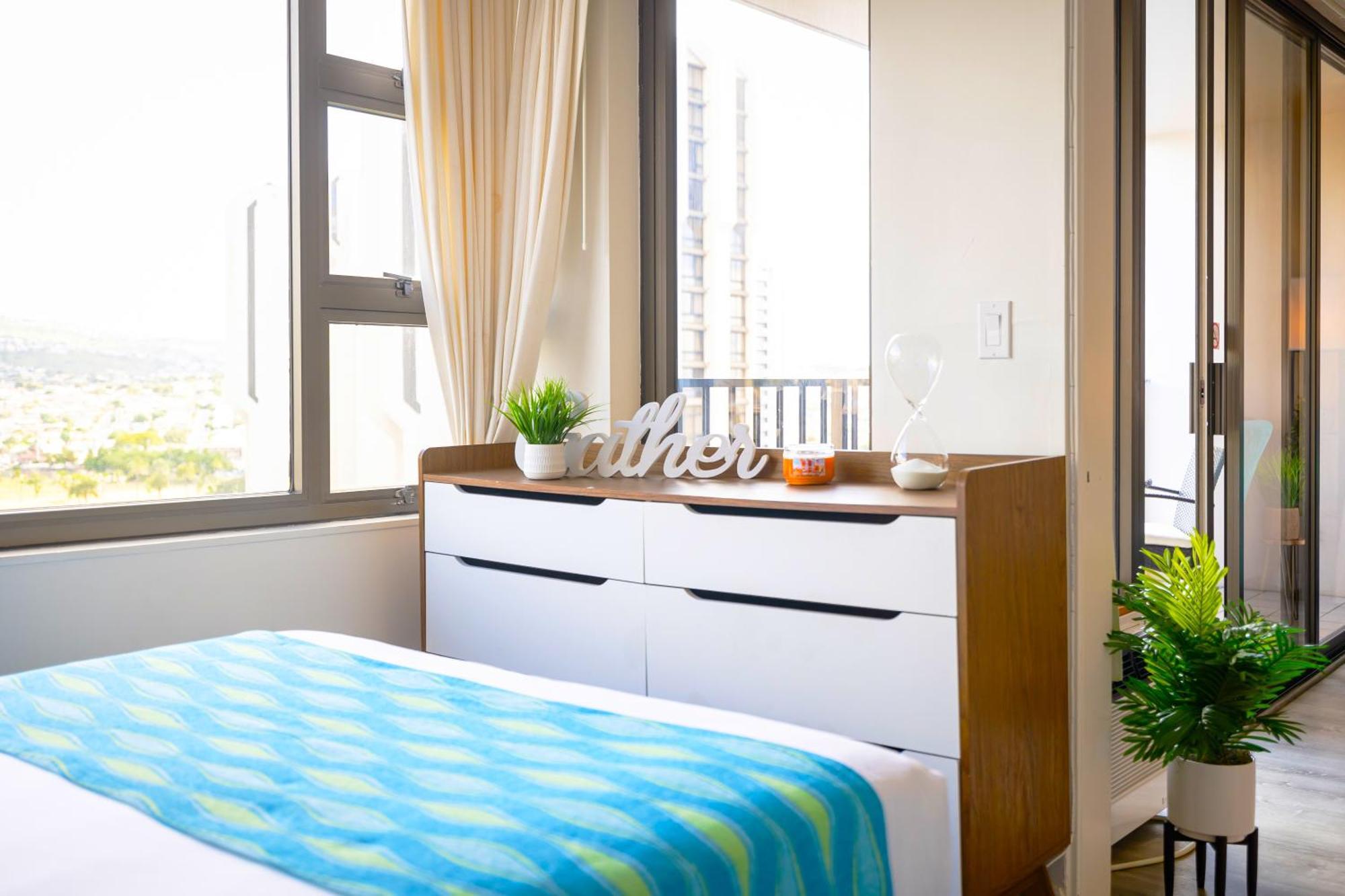 Mountain View Getaway, Free Parking And Beach Steps Away Гонолулу Екстер'єр фото